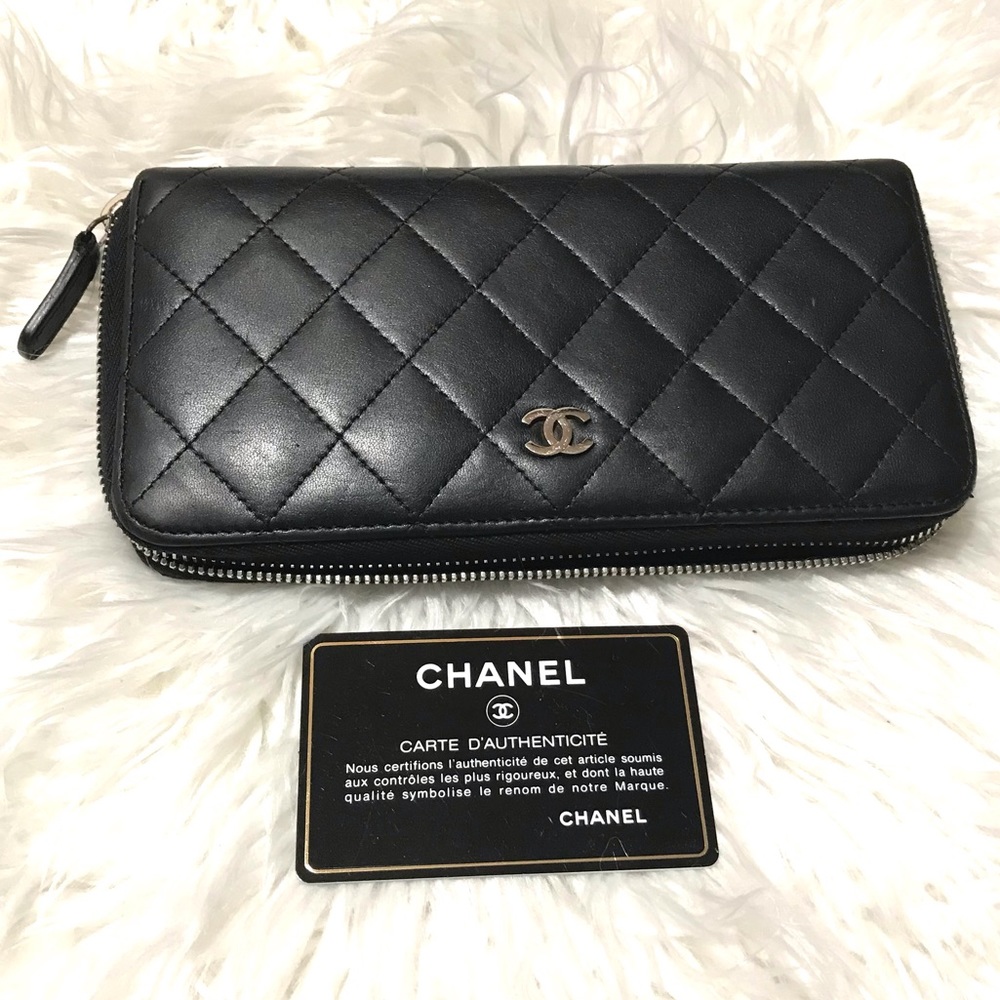 Chanel zippy quilted wallet